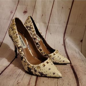 Steve Madden "Proto" Tan/Brown Snakeskin Faux Leather Gold Stud Detail 5.5M $150